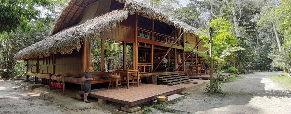 barefoot at havelock andaman